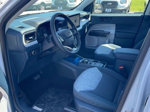 New 2026 Ford Maverick XLT w/ XLT Luxury Package FWD image 11