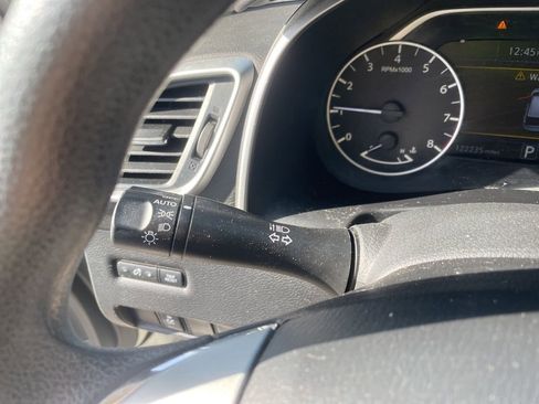 Used 2017 Nissan Murano S image 21