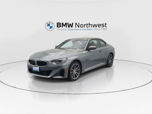 Used 2025 BMW 230i xDrive Coupe w/ Premium Package AWD/4WD image 9