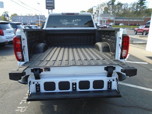 Used 2024 GMC Sierra 2500 SLE w/ SLE Value Package; AWD/4WD image 45