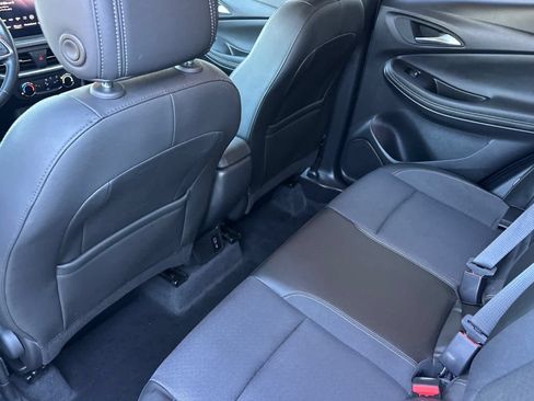 Used 2024 Buick Encore GX Preferred FWD image 4