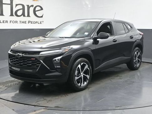 New 2026 Chevrolet Trax RS w/ Sunroof Package FWD image 12
