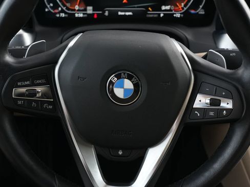 Used 2021 BMW 330i xDrive Sedan w/ Convenience Package AWD/4WD image 17