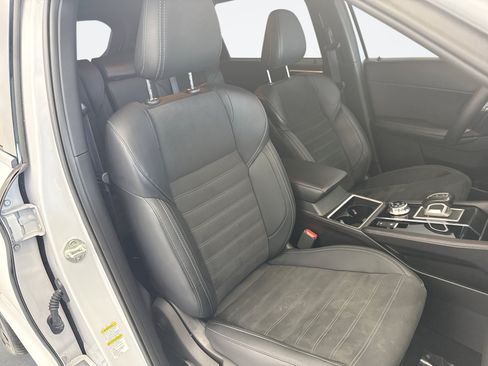 Used 2024 Mitsubishi Outlander SE Black Edition AWD/4WD image 18