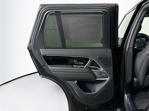 New 2026 Land Rover Range Rover SE image 22