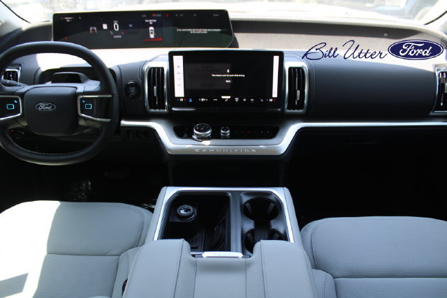 New 2027 Ford Expedition Platinum w/ Platinum Ultimate Package AWD/4WD image 12