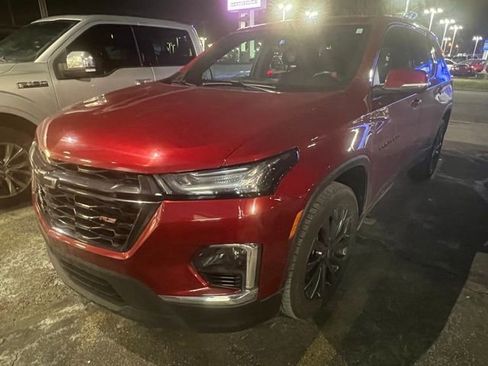 Used 2023 Chevrolet Traverse RS w/ LPO, Floor Liner Package image 1