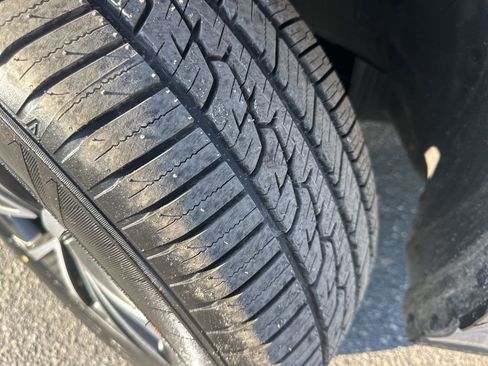 Used 2024 Lexus RZ 300e Premium image 33