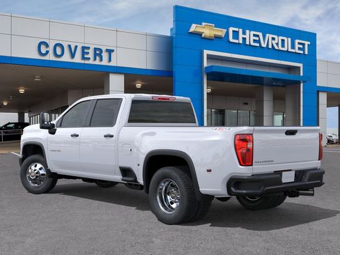 New 2026 Chevrolet Silverado 3500 W/T image 3