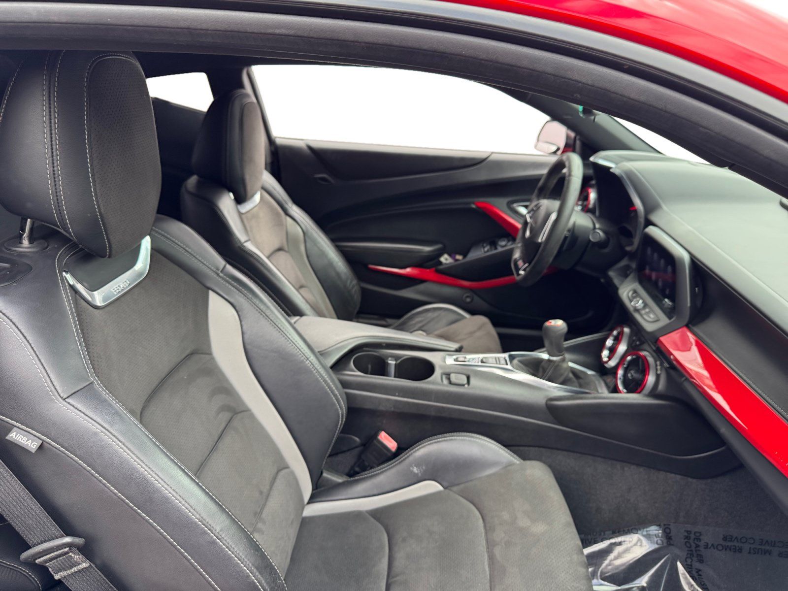 Used 2020 Chevrolet Camaro SS RWD image 15