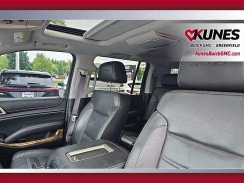 Used 2016 GMC Yukon XL Denali w/ Open Road Package AWD/4WD image 23