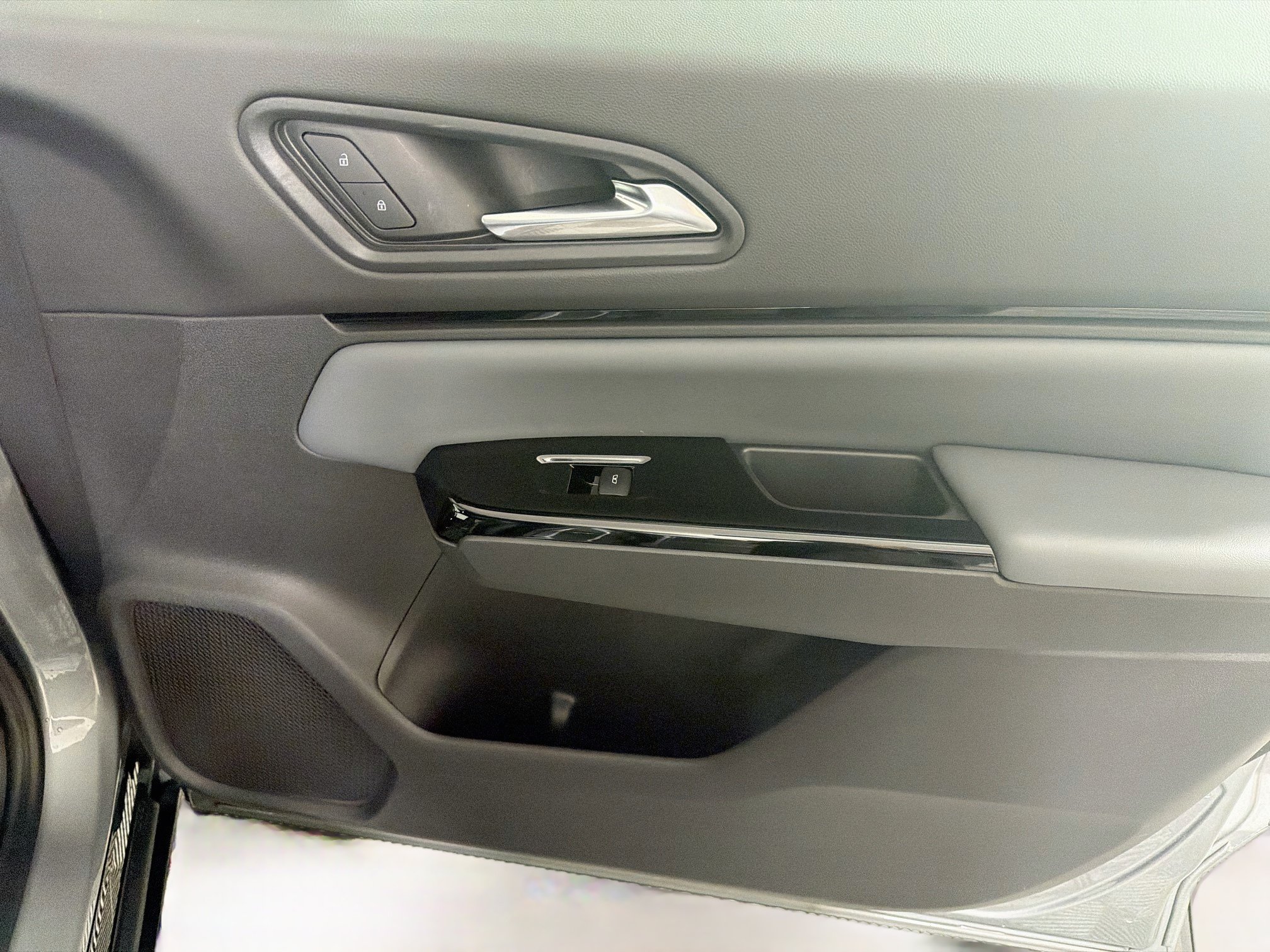 Used 2025 Honda Prologue Touring image 32