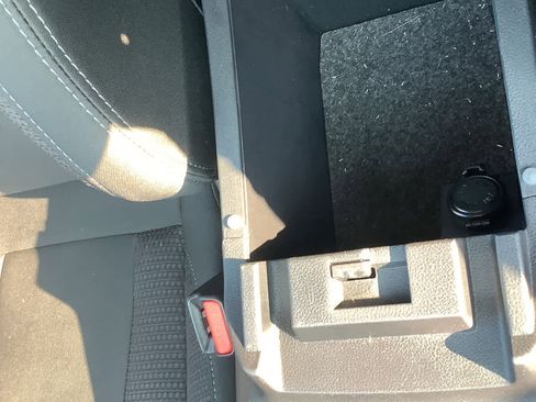 Certified 2025 Subaru Outback Premium image 21