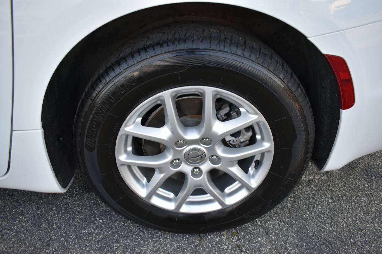 Used 2022 Chrysler Pacifica Touring-L FWD image 34