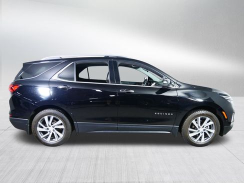 Used 2023 Chevrolet Equinox Premier AWD/4WD image 8