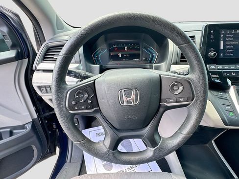 Used 2019 Honda Odyssey EX image 11