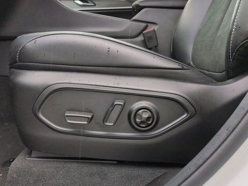 New 2026 Jeep Grand Cherokee Altitude image 18