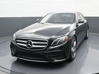 Used 2018 Mercedes-Benz E 300 image 1