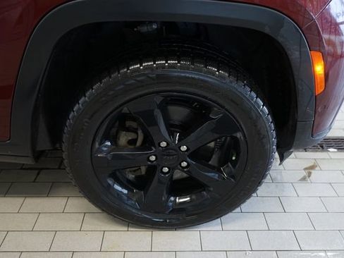 Used 2023 Jeep Grand Cherokee L Limited w/ Luxury Tech Group II image 15