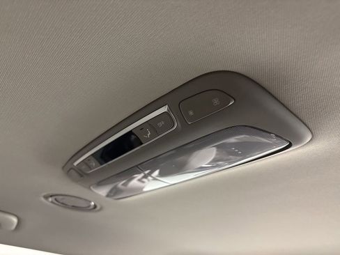 Used 2024 Kia Telluride S FWD image 15