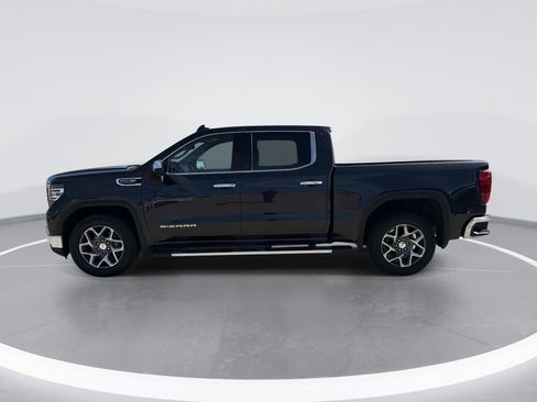 Used 2022 GMC Sierra 1500 SLT w/ SLT Premium Package image 4
