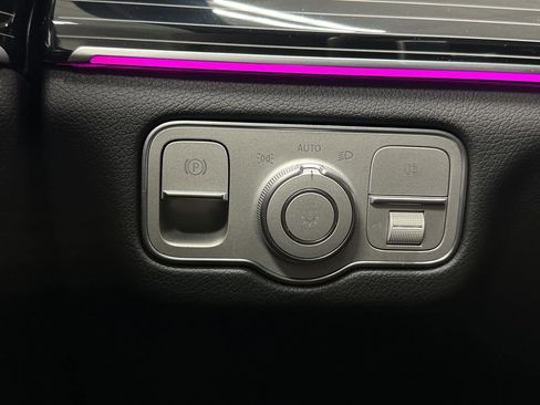 Certified 2025 Mercedes-Benz GLS 450 4MATIC w/ Pinnacle Trim Package image 35