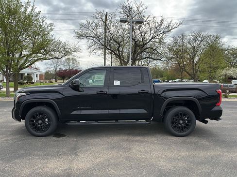 New 2026 Toyota Tundra Limited AWD/4WD image 13