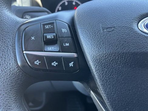 Used 2023 Ford Transit 350 XLT image 22