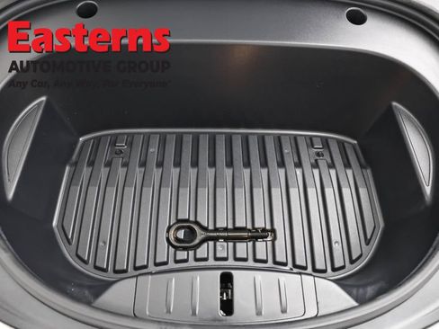 Used 2023 Tesla Model 3 Standard Range RWD image 7