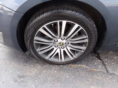 Used 2015 Kia Cadenza Premium w/ Luxury Package FWD image 37