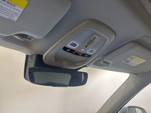 Used 2026 Volvo XC90 B6 Plus w/ Protection Package Premier image 15