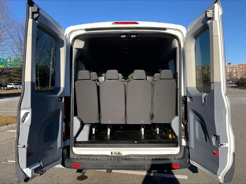 Used 2015 Ford Transit 350 XLT image 34