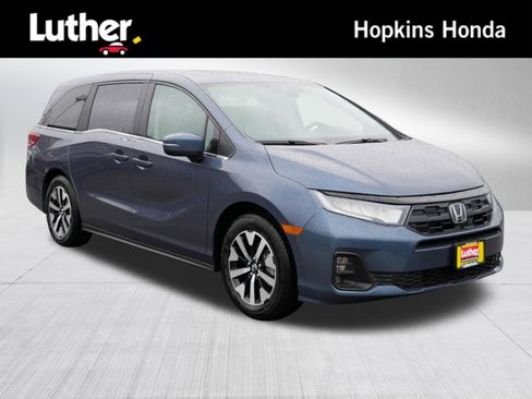 Used 2026 Honda Odyssey EX-L image 1