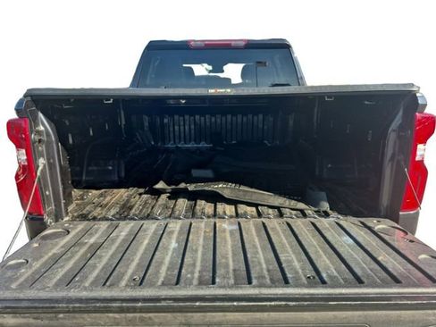 Used 2023 Chevrolet Silverado 1500 RST w/ Z71 Off-Road Package image 19