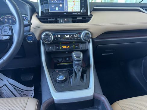 Certified 2021 Toyota RAV4 Limited image 20
