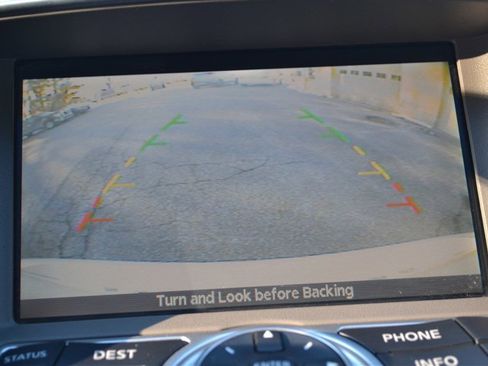 Used 2009 INFINITI G37 x Sedan w/ Premium Pkg image 26