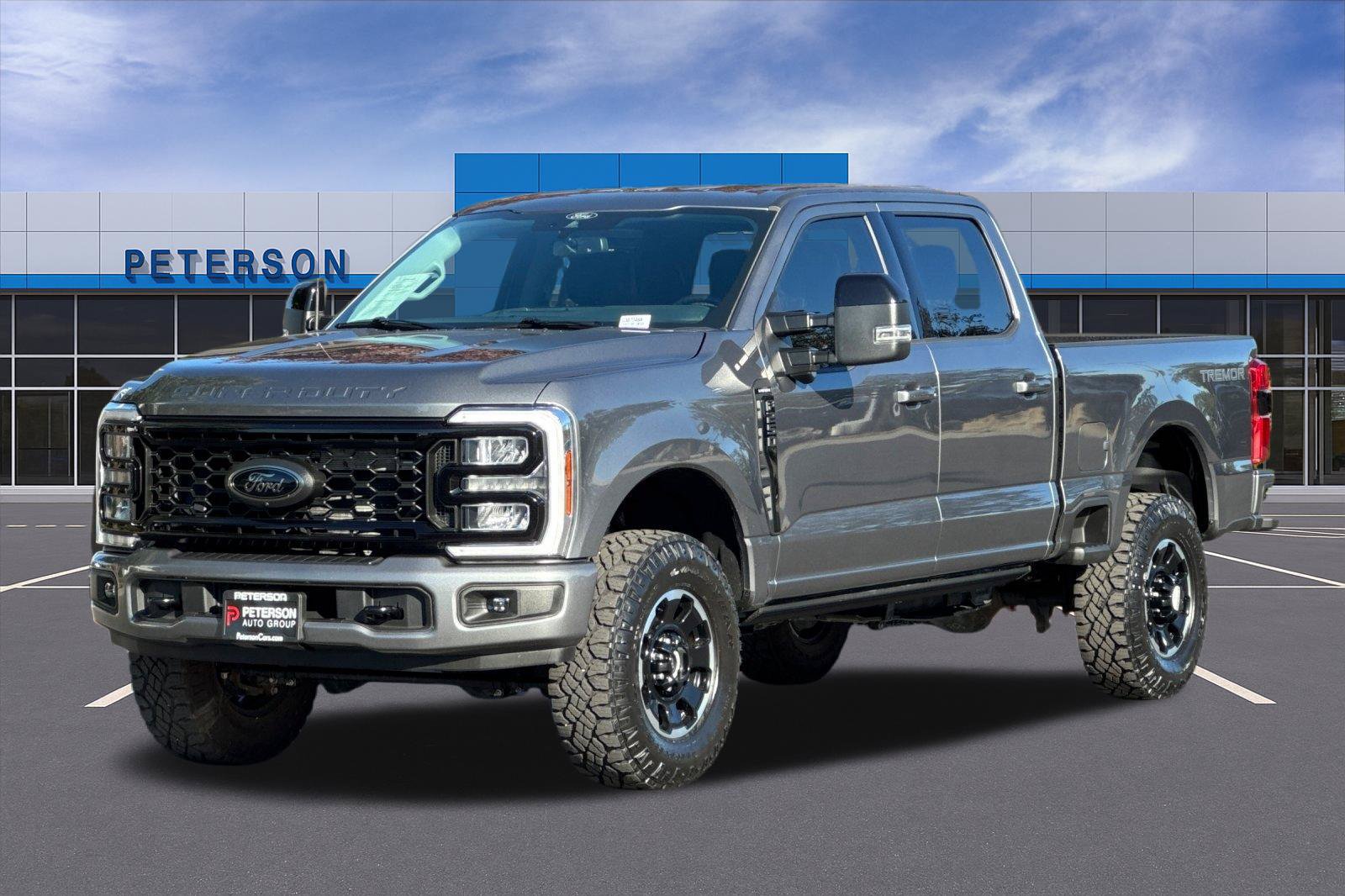 Used 2025 Ford F250 Lariat w/ Tremor Off-Road Package AWD/4WD image 8
