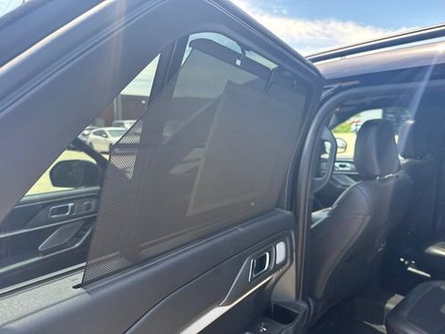 Used 2025 Ford Explorer ST AWD/4WD image 33