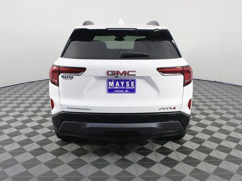 New 2026 GMC Terrain AT4 image 23