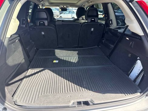 Used 2024 Volvo XC90 B6 Plus AWD/4WD image 23
