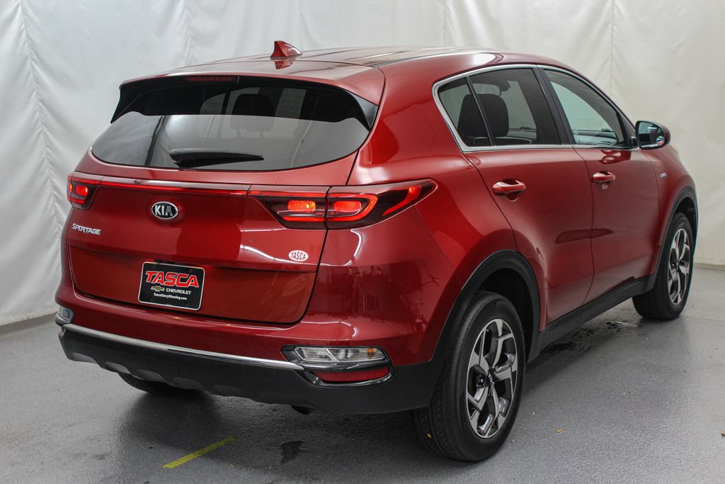 Used 2020 Kia Sportage LX AWD/4WD image 10