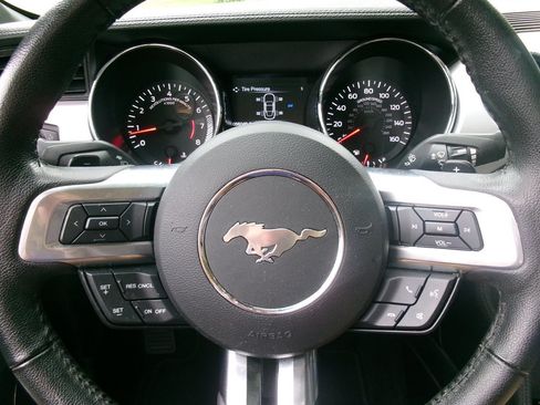 Used 2015 Ford Mustang GT Premium RWD image 26