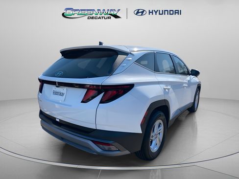 New 2026 Hyundai Tucson SE image 8