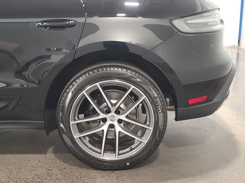 New 2026 Porsche Macan image 34