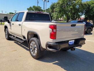 New 2026 Chevrolet Silverado 2500 Custom w/ Custom Value Package AWD/4WD video 3