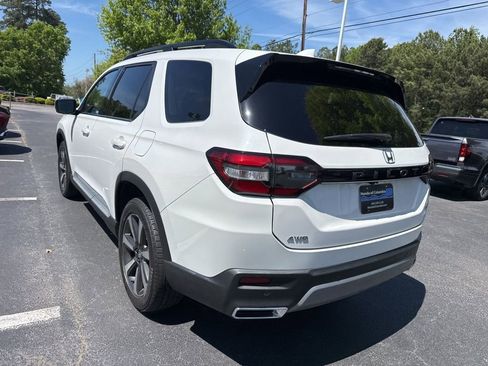 Certified 2023 Honda Pilot Elite image 5