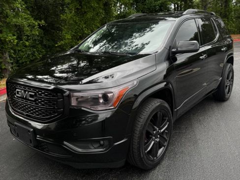Used 2017 GMC Acadia Denali w/ Technology Package AWD/4WD image 1