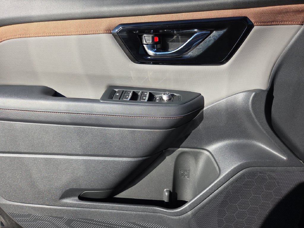 Certified 2025 Subaru Forester Sport AWD/4WD image 15
