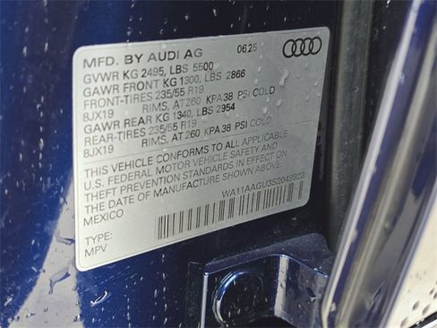 Certified 2025 Audi Q5 Premium w/ Convenience Package image 36
