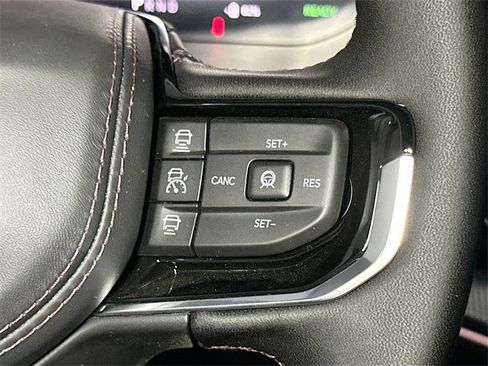 New 2025 Jeep Wagoneer S Launch Edition image 28